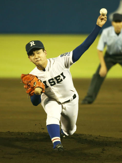 作新学院対履正社　先発登板の履正社・清水（撮影・河田真司）
