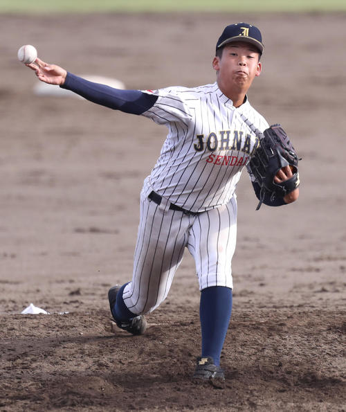 磐城対仙台城南　力投する仙台城南・阿部伶（撮影・野上伸悟）