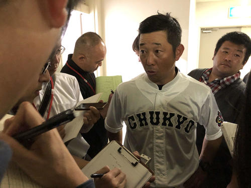 就任10年目で初のセンバツ出場をかなえた中京大中京・高橋監督
