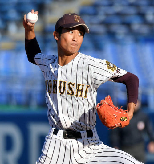 城東対国士舘　完封勝利した国士舘・中西（撮影・滝沢徹郎）