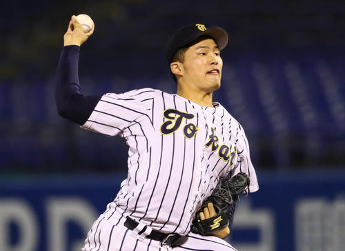 東海大対中大　東海大先発の原田（撮影・足立雅史）