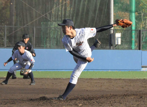 愛知県高校選抜対中京大　大学生を相手に力投する中京大中京・高橋宏斗