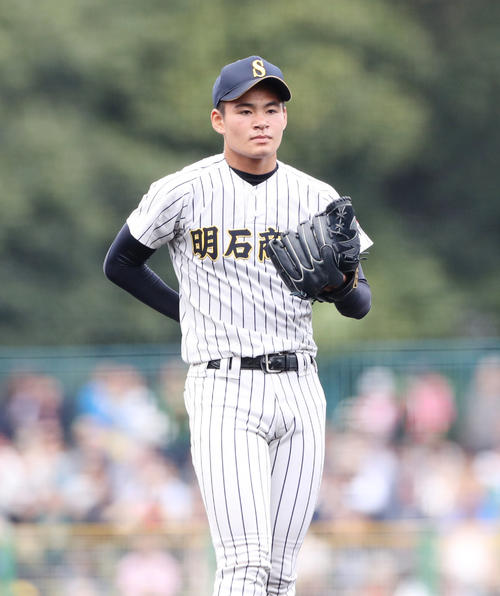明石商・中森俊介（19年10月27日撮影）