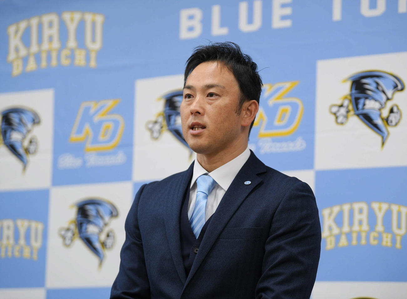 センバツ出場が決定し、会見で意気込みを語る桐生第一・今泉監督（撮影・加藤諒）