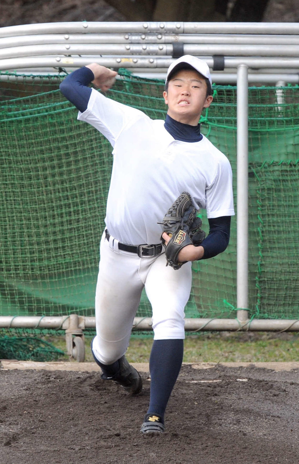 大黒柱として、甲子園での快投を誓う加藤学園の肥沼