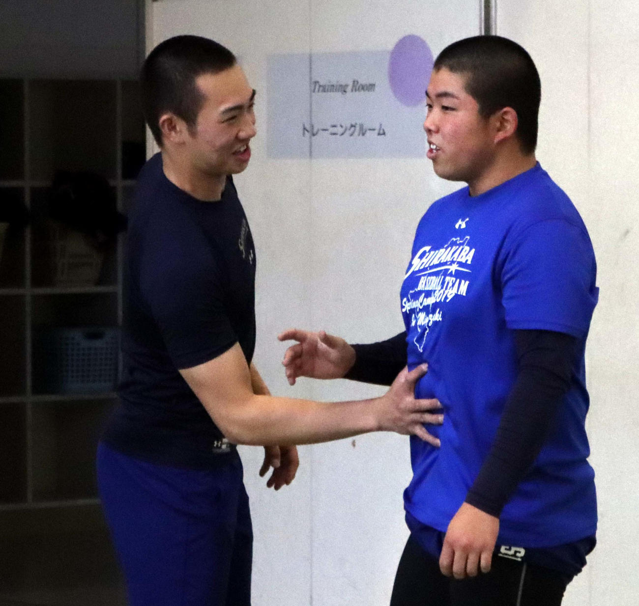 白樺学園・業天主将（右）とエース片山（2020年1月12日撮影）