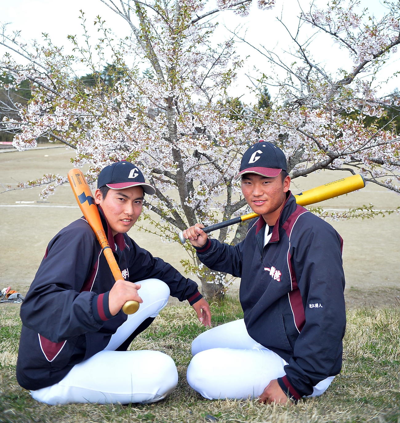 今夏の甲子園出場に挑む一関学院の佐藤颯（左）と近江（撮影・鎌田直秀）