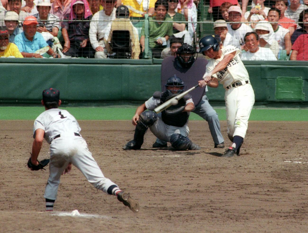 98年8月、全国高校野球の横浜戦で、11回裏に松坂から左前へ同点適時打を放つPL学園・大西