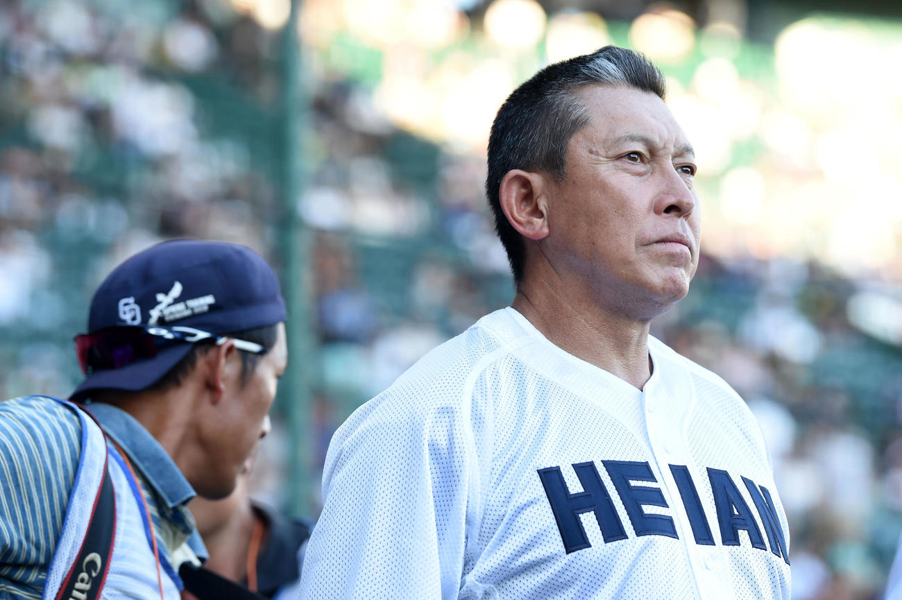 龍谷大平安・原田英彦監督（2018年8月17日撮影）