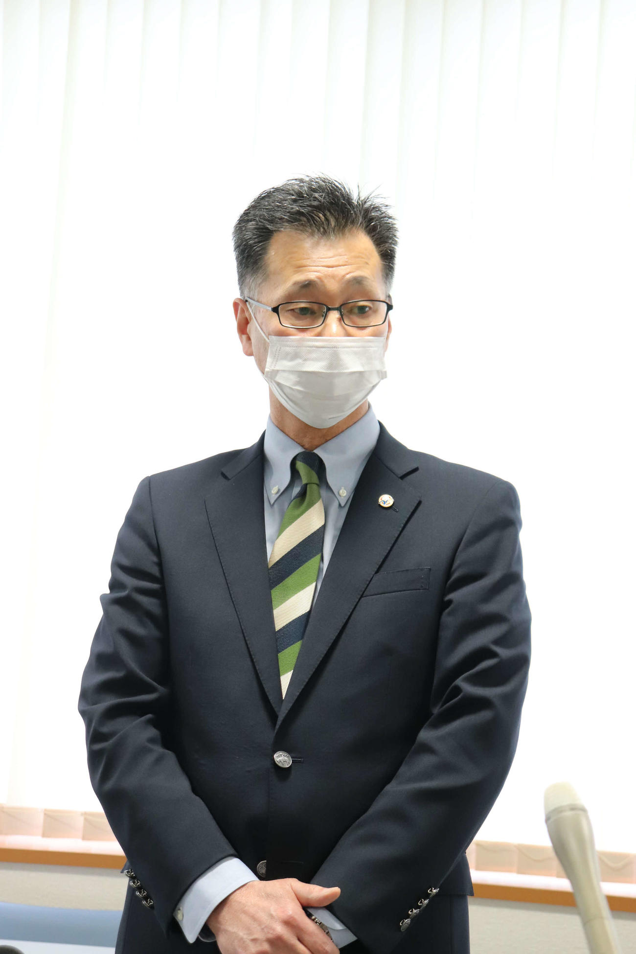 臨時の理事会を終え、代替となる千葉県独自の大会を発表する千葉県高校野球連盟の渡辺会長