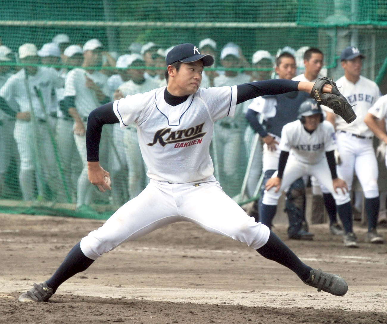 4回を投げ、2安打無失点7奪三振と好投した加藤学園・肥沼（撮影・河合萌彦）