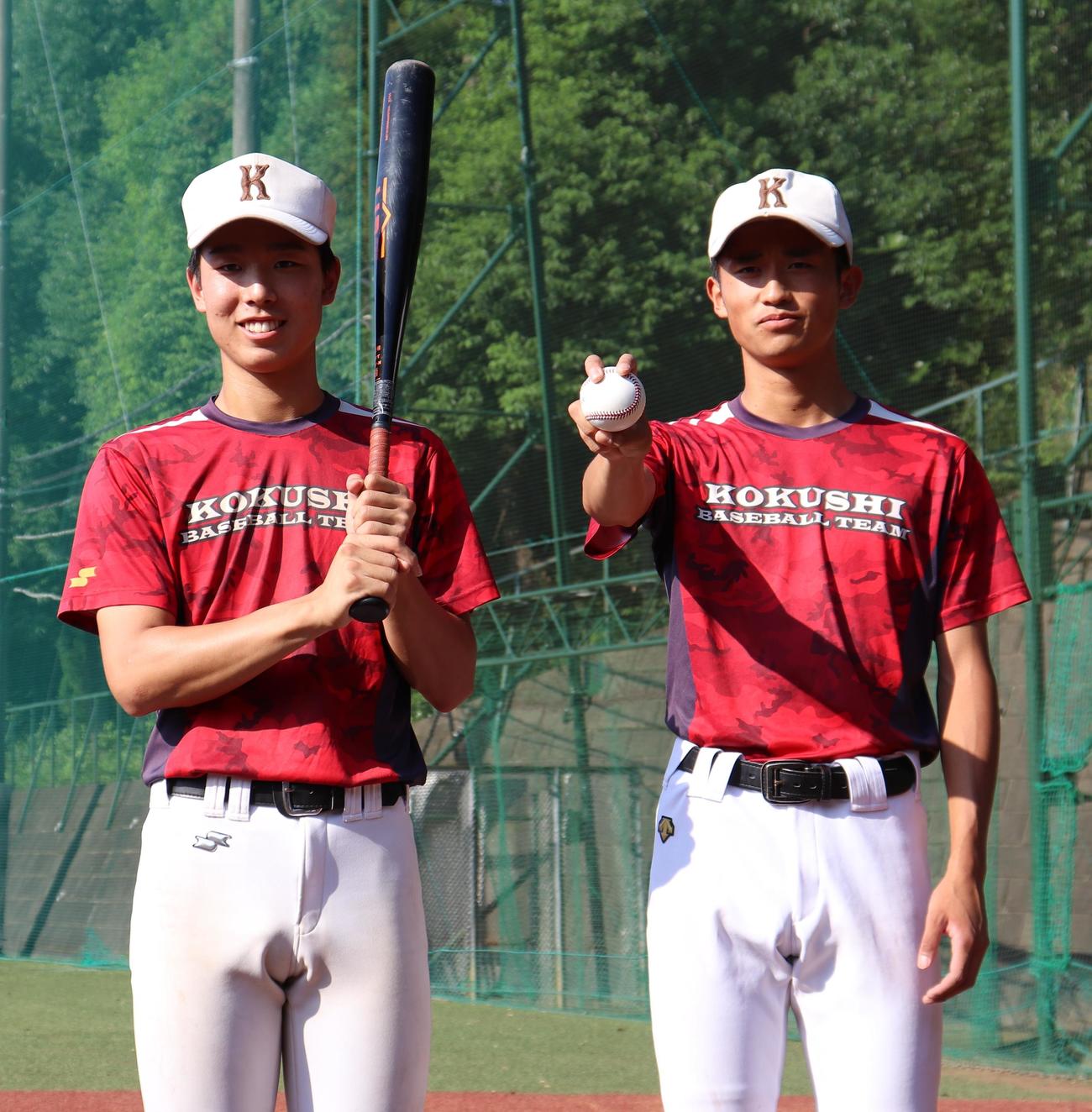 国士舘の鎌田主将（左）とエース中西（撮影・古川真弥）