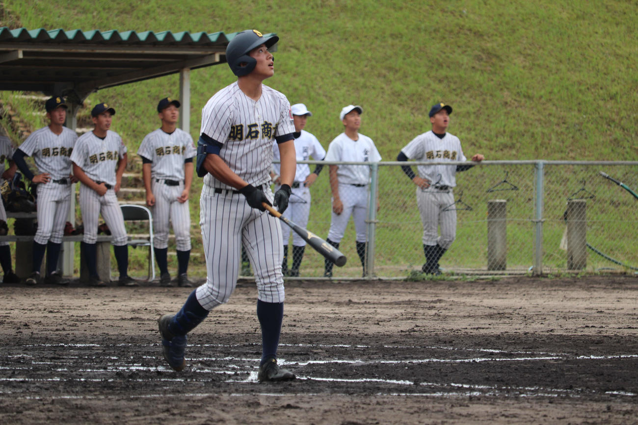 1点を追う初回に先頭打者弾を放った来田