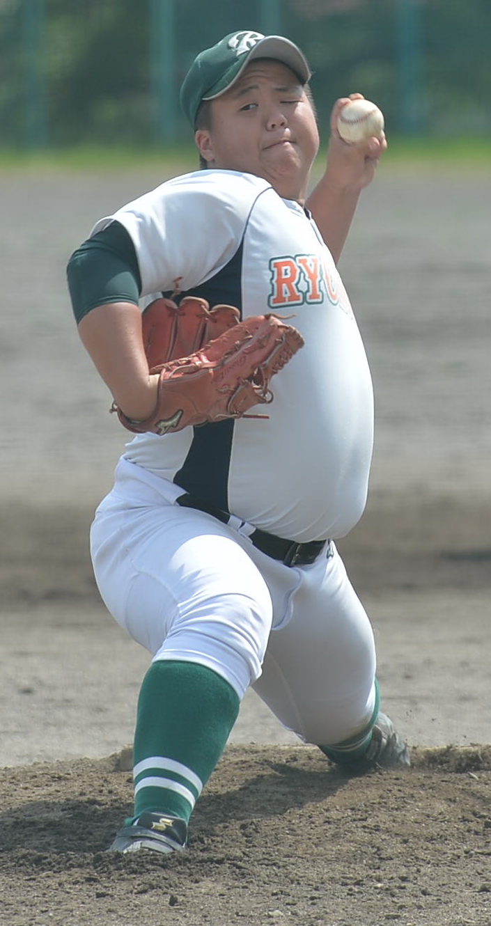 28日の練習試合・金ケ崎戦でリリーフ登板した遠野緑峰・菊池
