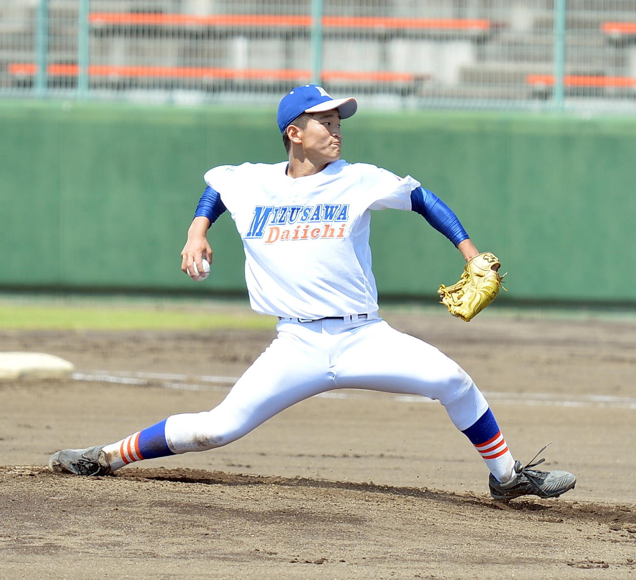 水沢第一対黒沢尻工　先発する水沢第一・高橋陽（撮影・鎌田直秀）
