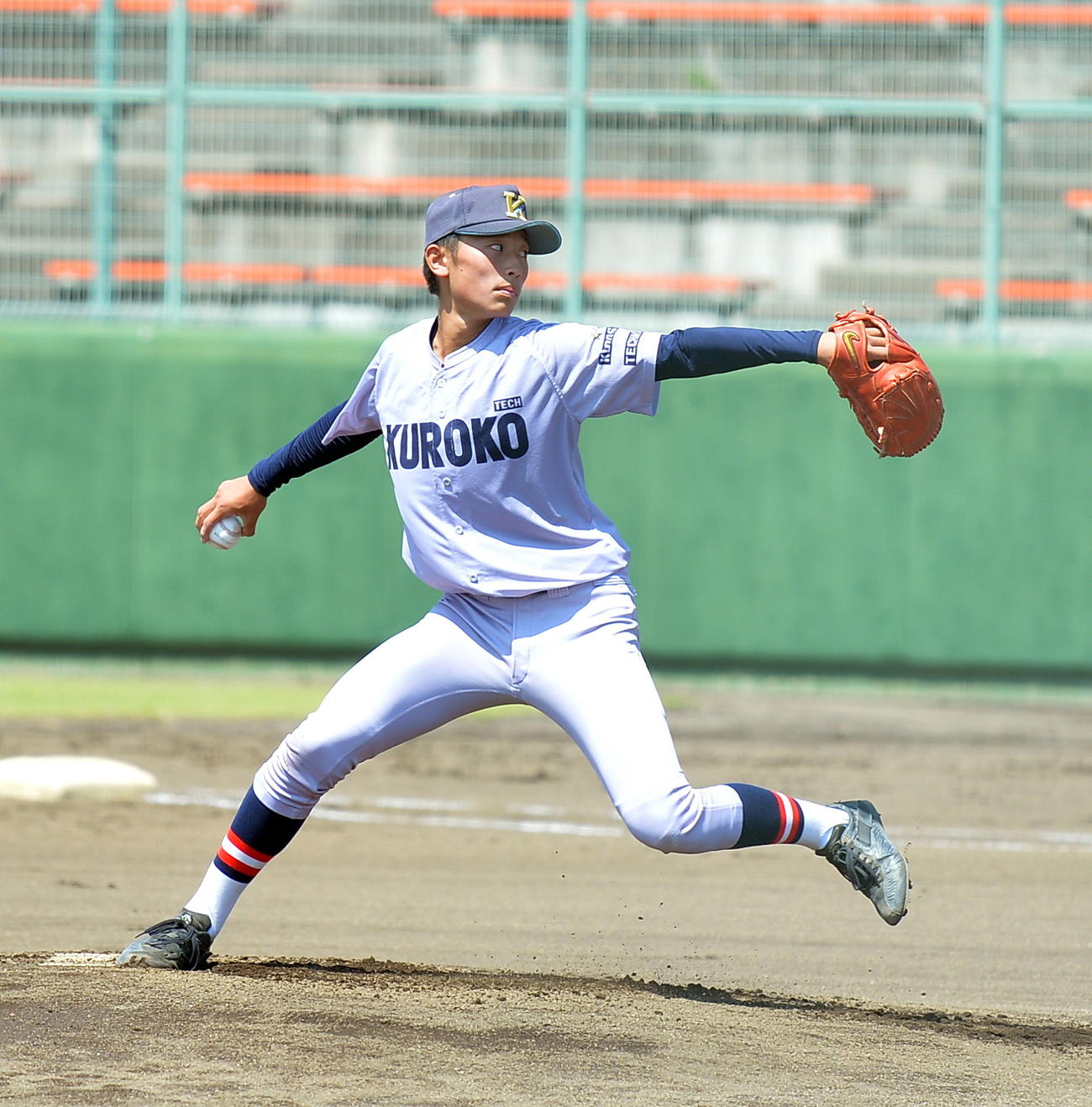 水沢第一対黒沢尻工　先発で力投する黒沢尻工・松原（撮影・鎌田直秀）