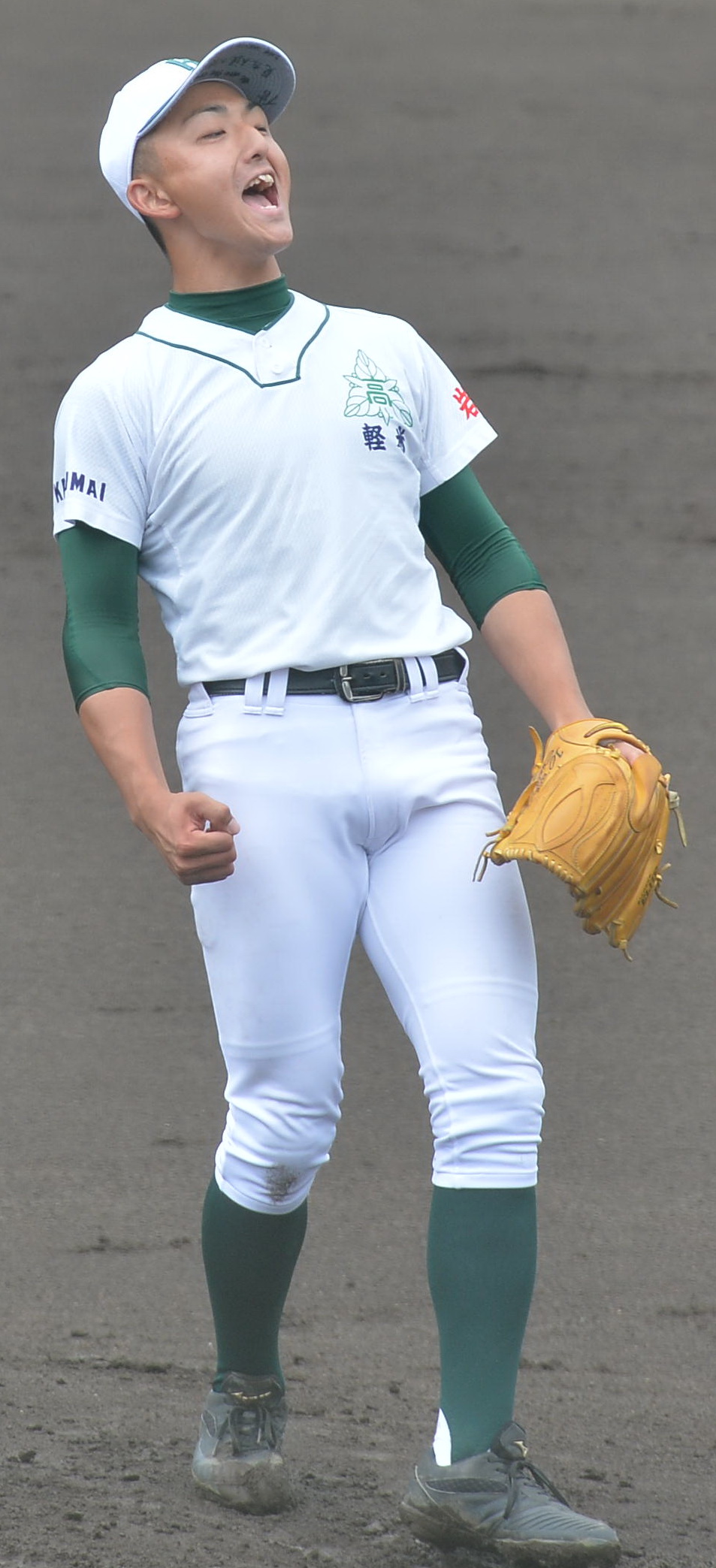 三振を奪いほえる軽米・井戸渕拓（撮影・佐藤究）　