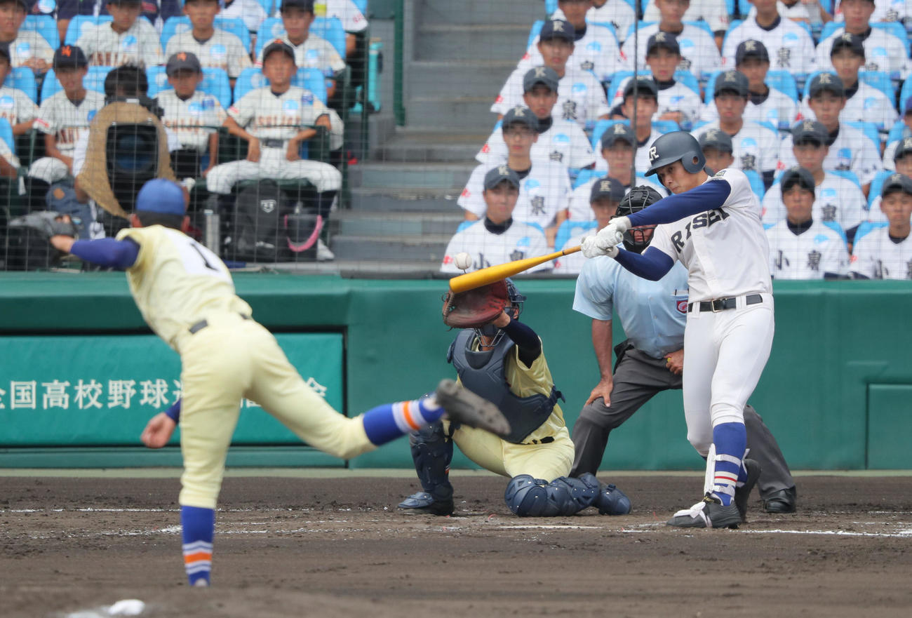 19年8月22日、星稜・奥川から逆転3点本塁打を放つ履正社・井上