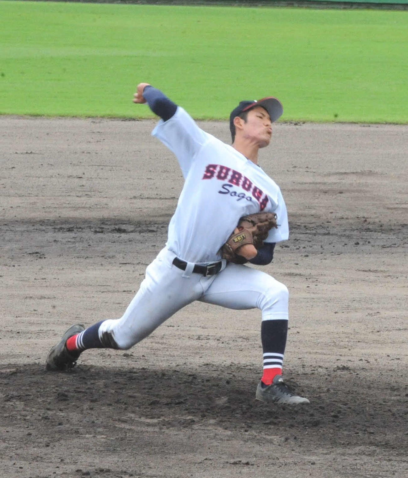 3校連合チームから9連続三振を奪った駿河総合の森（撮影・倉橋徹也）