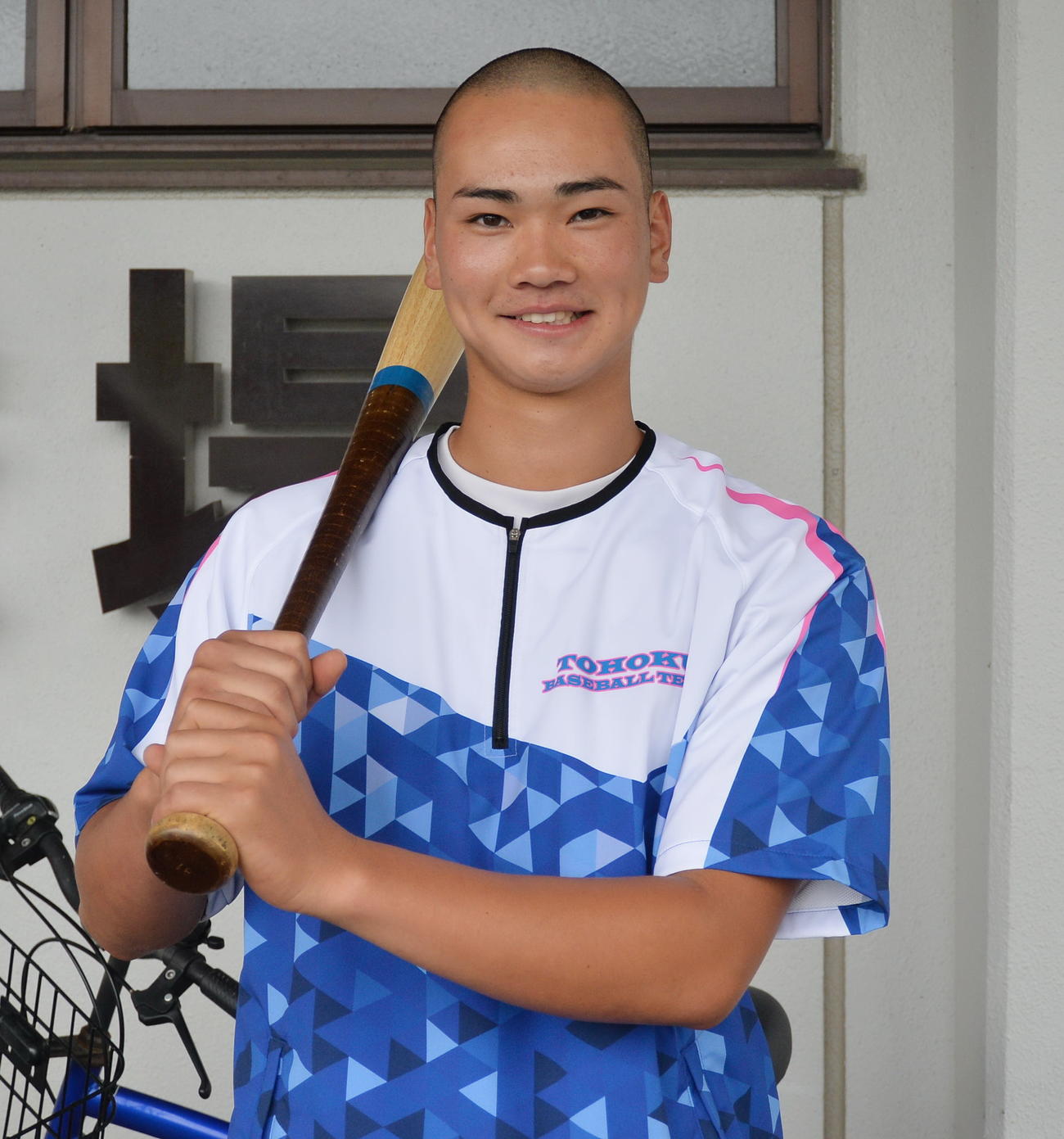 7回の3ランでコールド勝ちに導いた東北・小熊