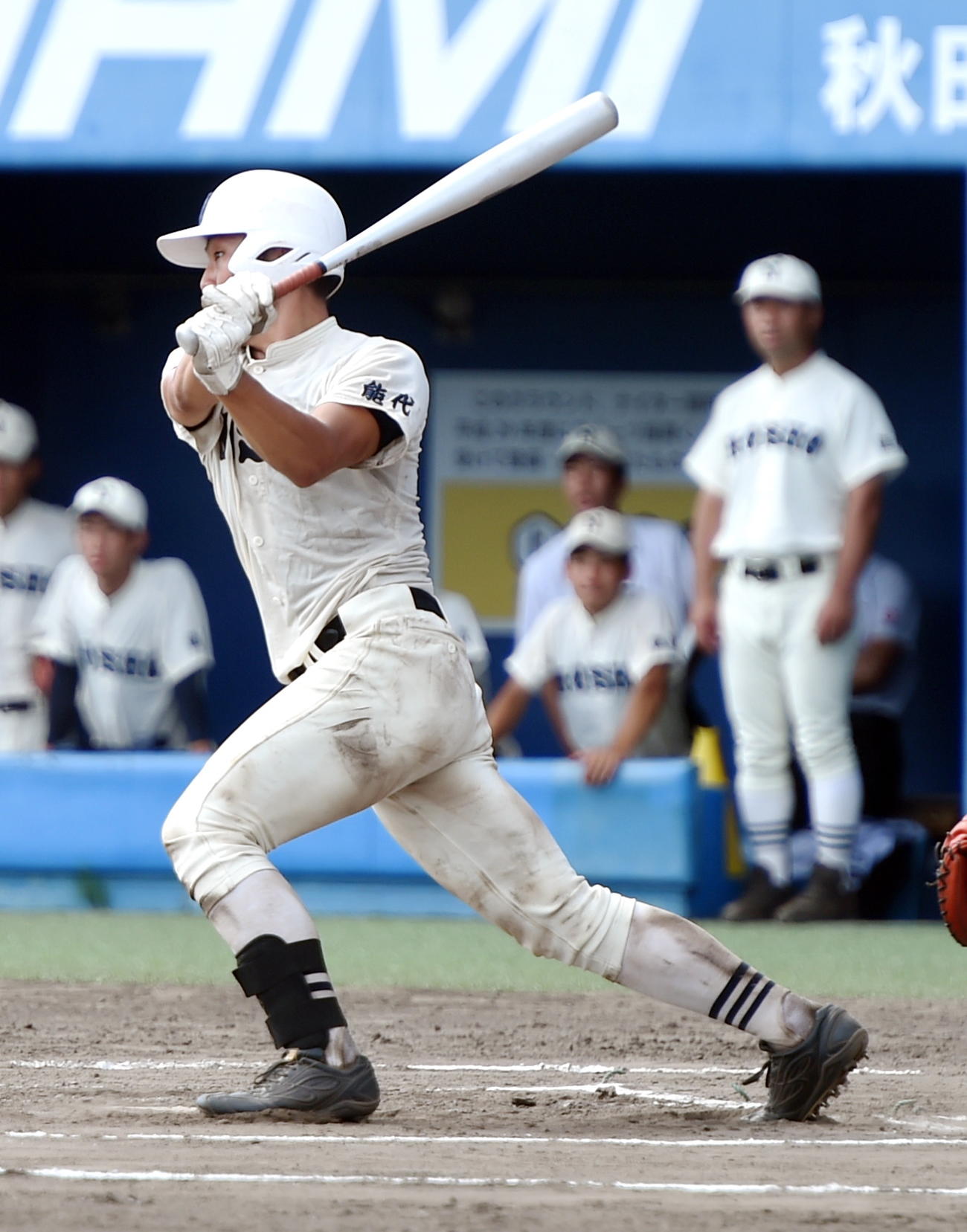 大館国際情報学院対能代松陽　6回裏能代松陽2死三塁、勝ち越しの左前適時打を放つ岸（撮影・山田愛斗）