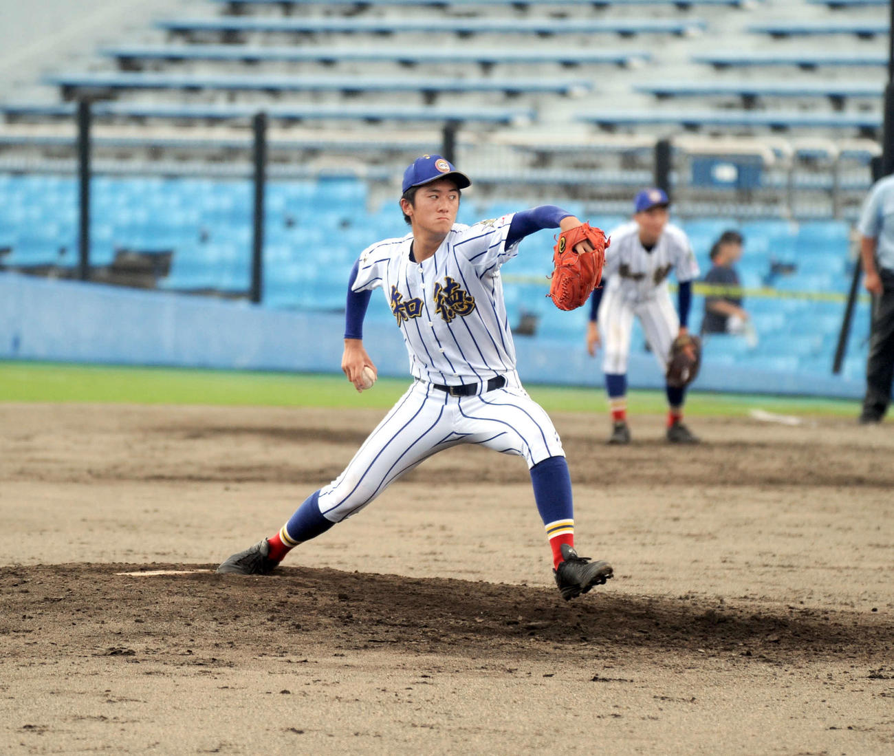 2安打完封でチームを勝利に導いた知徳の葉桐