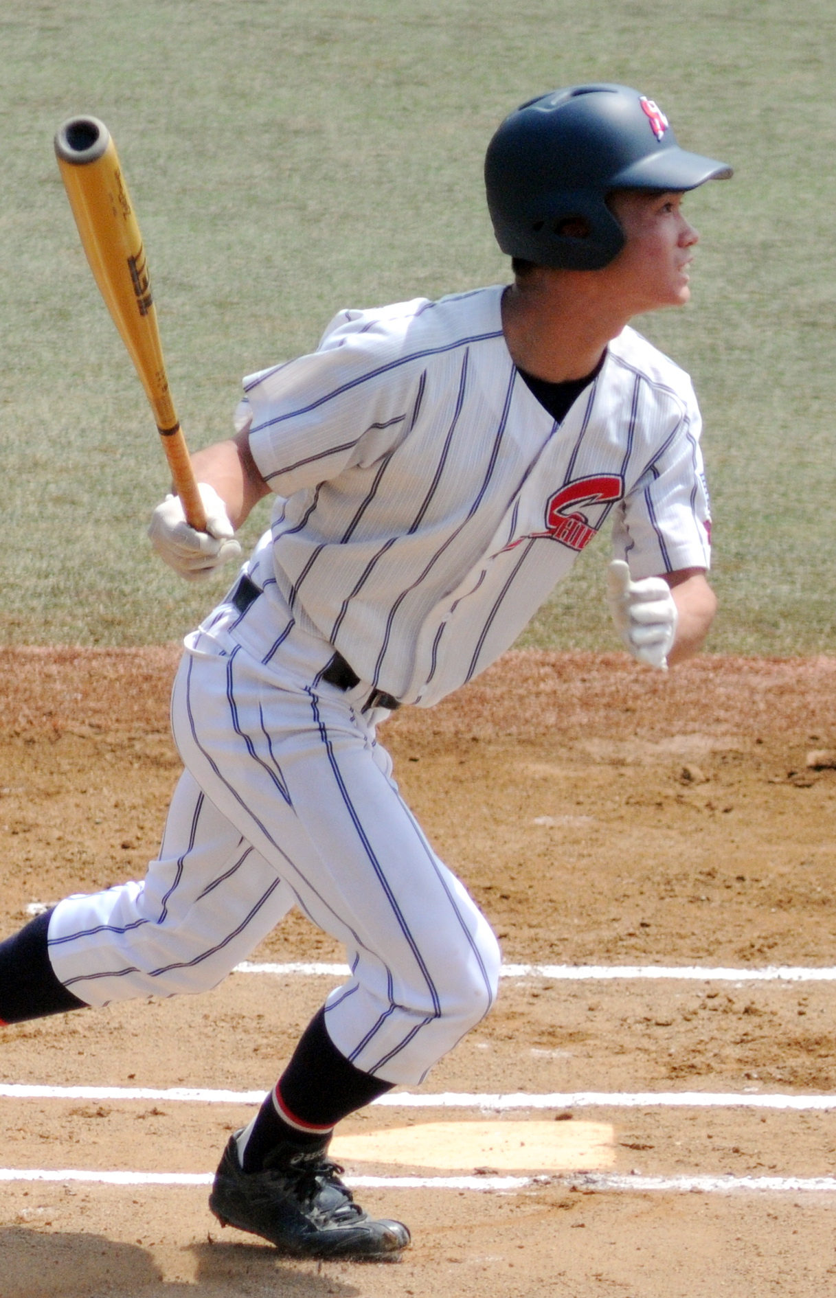 柴田対日本ウェルネス宮城　1回表柴田無死二塁、村上が右中間に先制三塁打