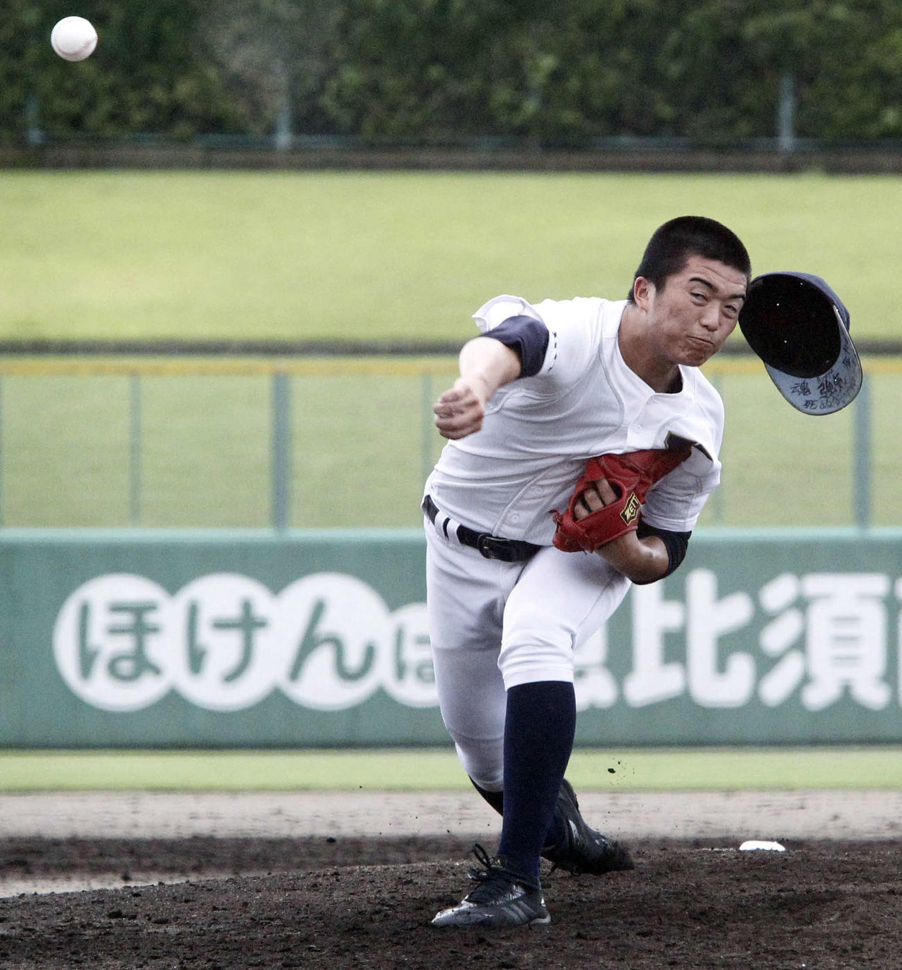 早鞆対長門　力投するプロ注目の早鞆・渕上竜椰（撮影・菊川光一）