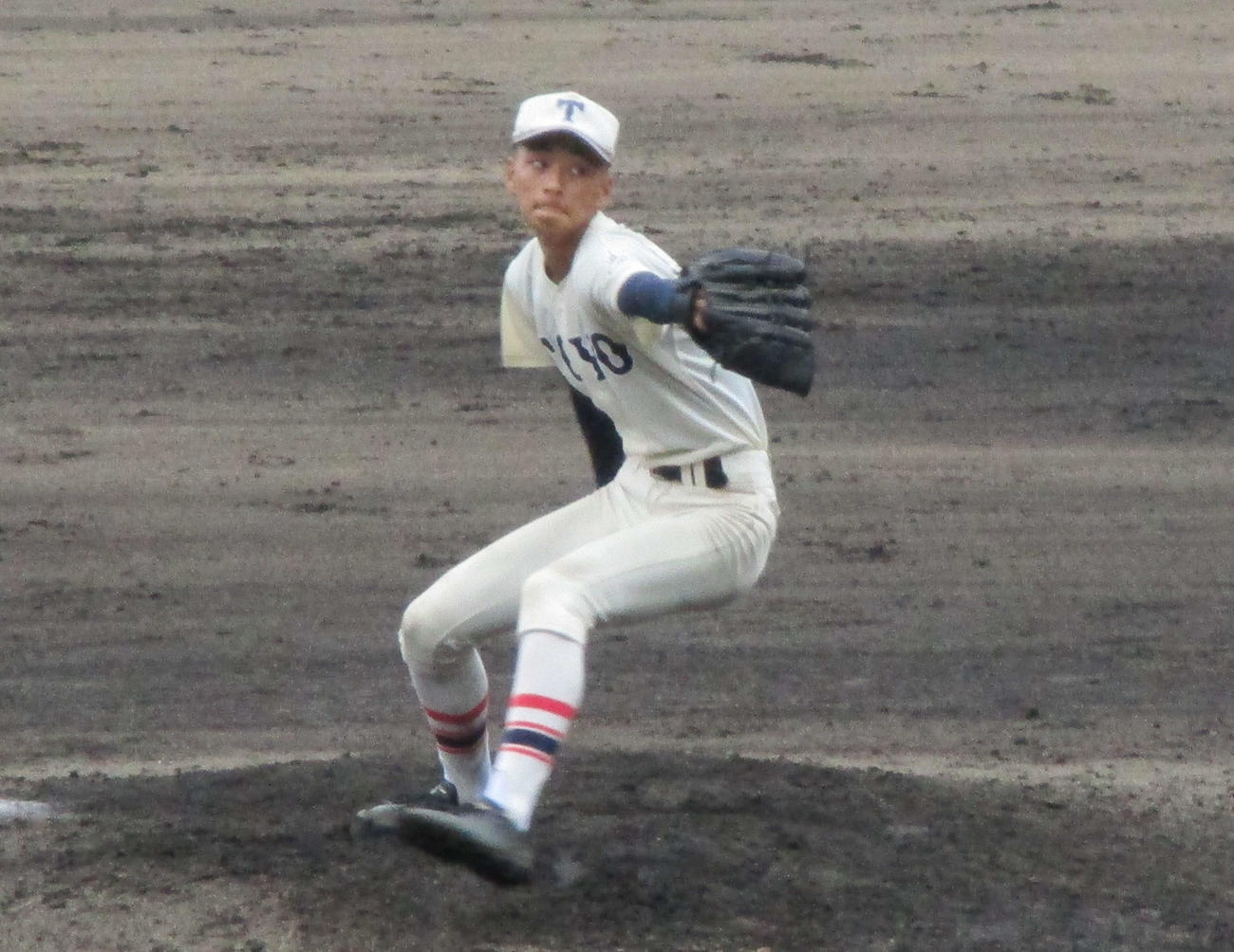 龍野北－東洋大姫路　東洋大姫路プロ注目右腕の柿本晟弥（せいや）投手（3年）は6回3失点の好投も初戦で敗れる（撮影・只松憲）