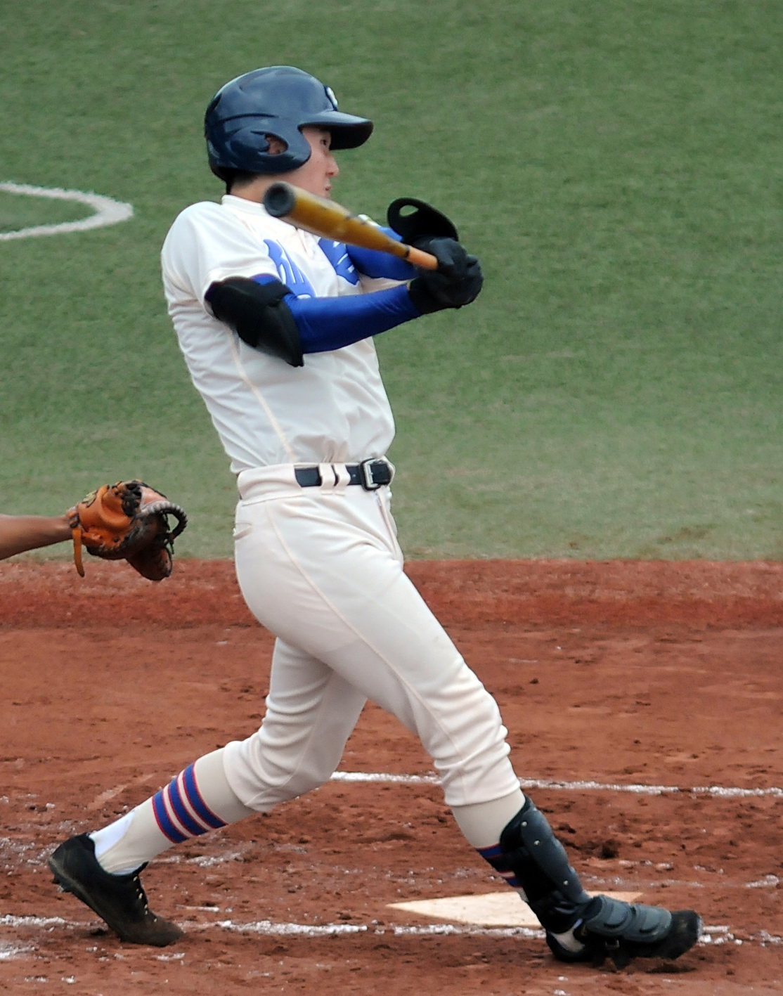 1回、二塁打を放つ仙台・坪田
