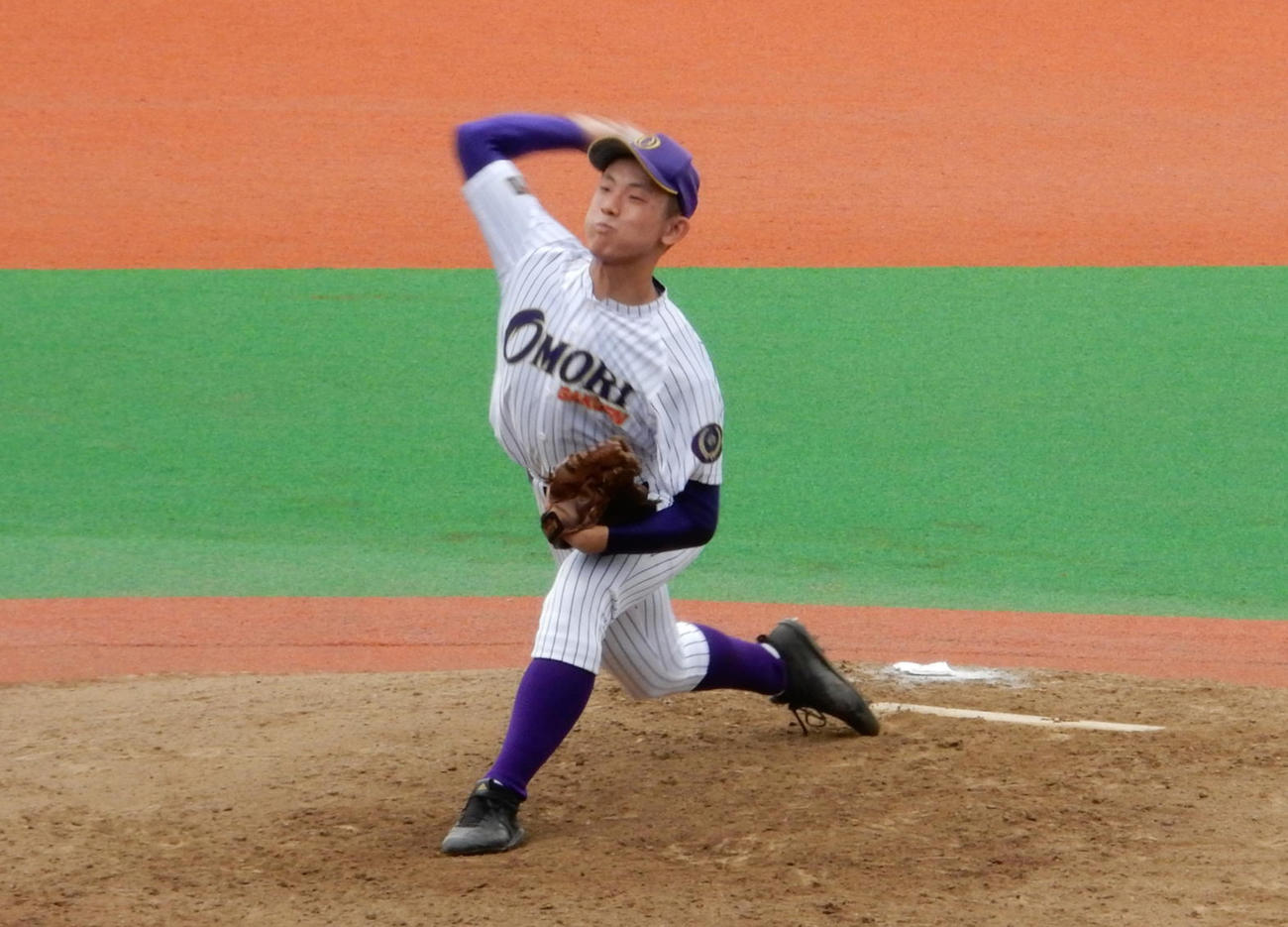大森学園の右腕工藤は昨夏サヨナラ負けした悔しさを原動力に4安打1失点完投、第4シードを撃破した