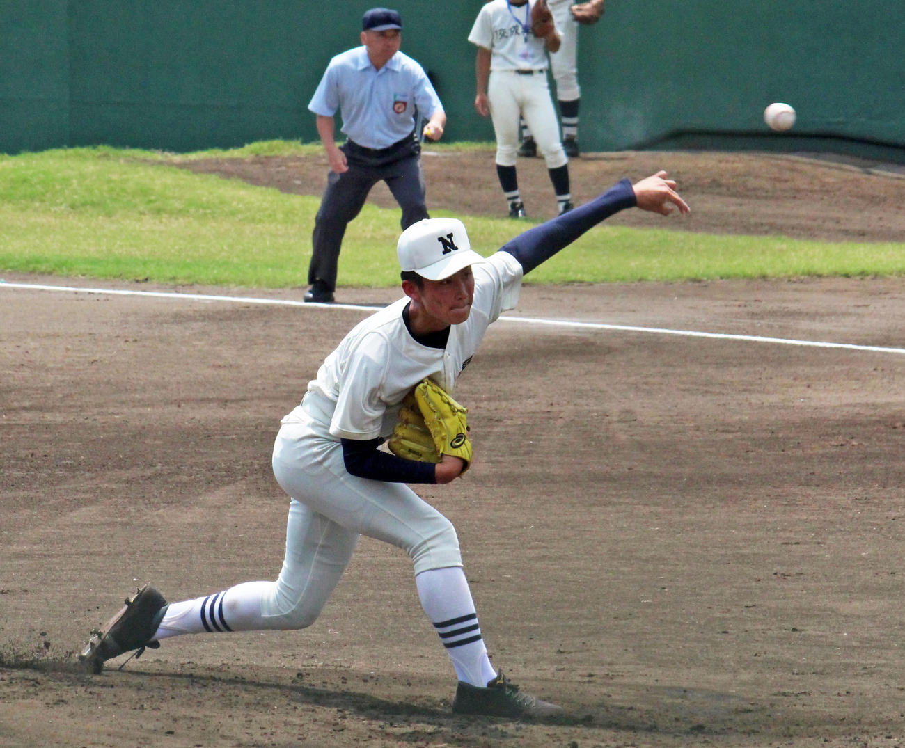 力投する日大三・児玉（撮影・玉置肇）