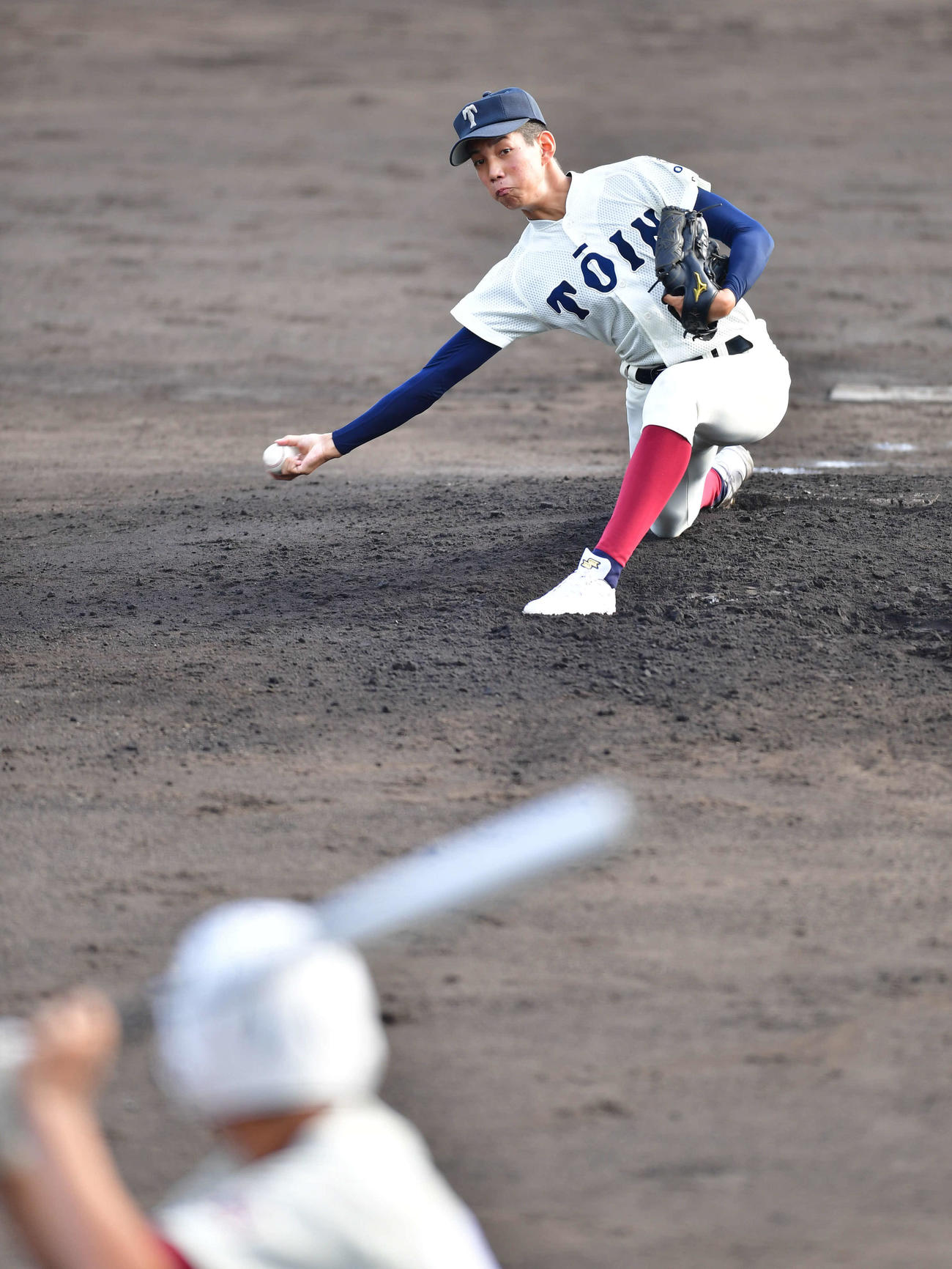 大阪桐蔭対高槻　3回裏より大阪桐蔭2番手として登板した又吉将太（撮影・岩下翔太）
