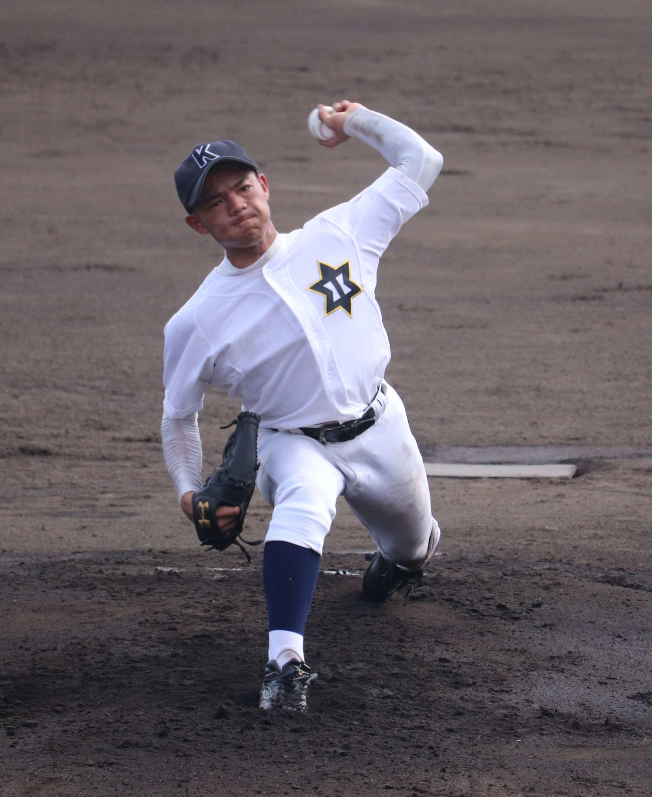 興国戦に先発した北野・長曽我部健太郎は4安打2失点で9回を投げきる（撮影・関野真佑）