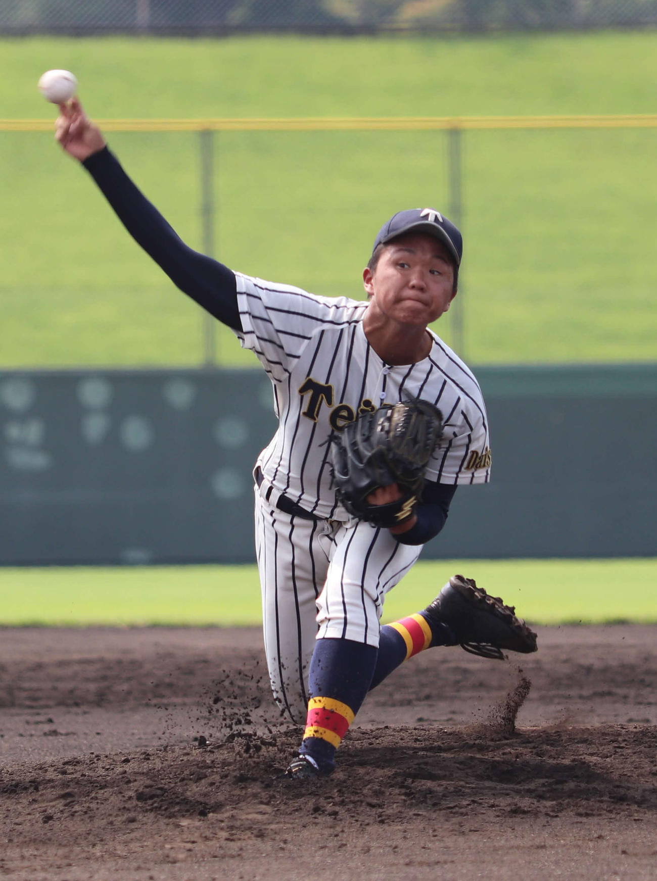 富士学苑対帝京三　6回まで無得点に抑えた帝京三の先発・一柳（撮影・三須佳夏）