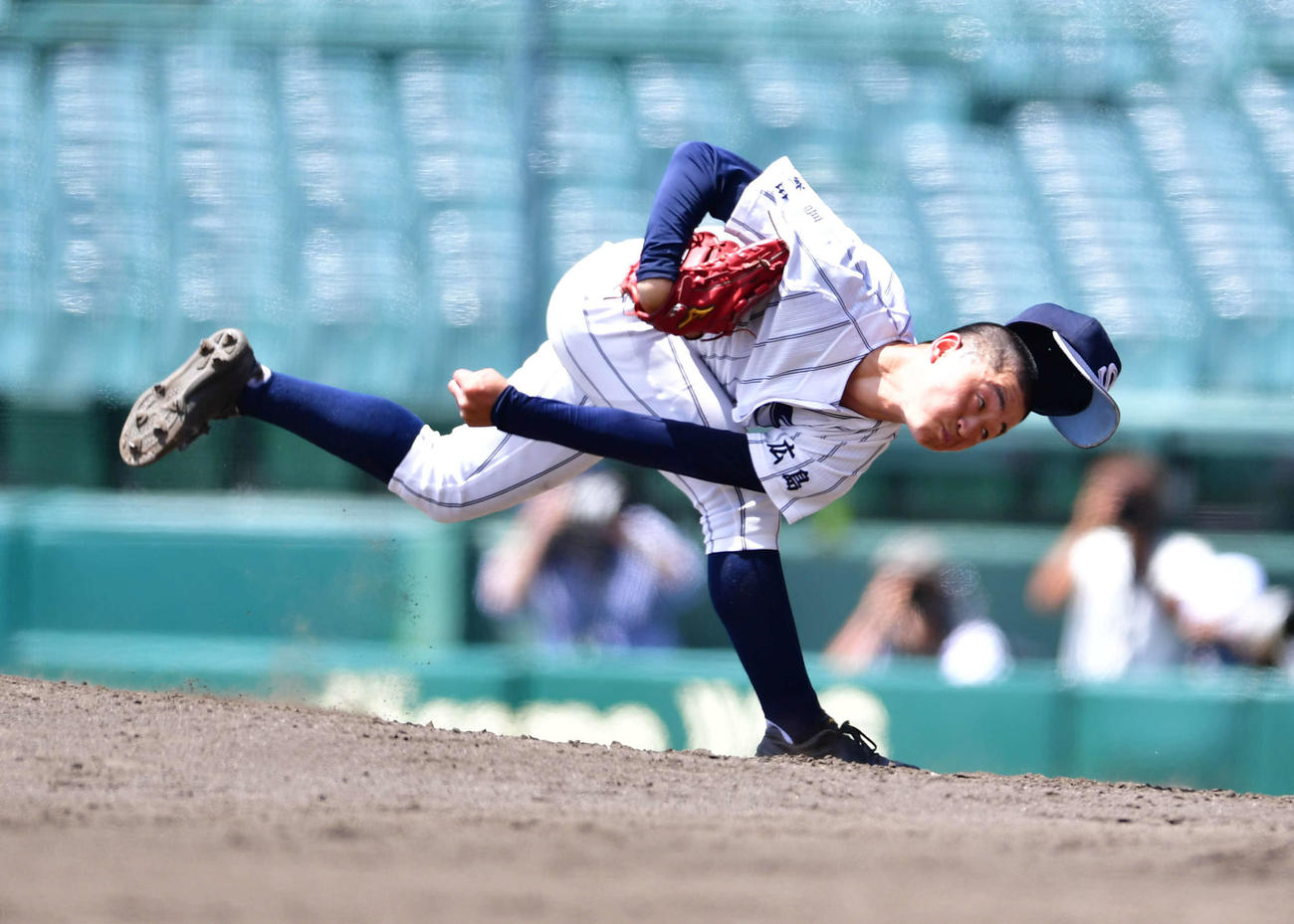 広島新庄対天理　7回裏より登板した、広島新庄2番手の秋山恭平（撮影・岩下翔太）