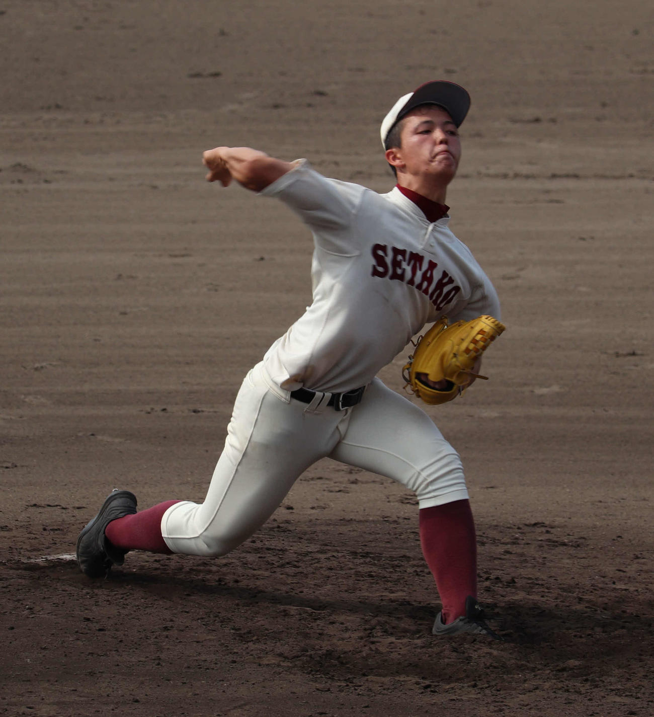 近江戦の2回から登板した瀬田工・小辻（撮影・平井稀花）