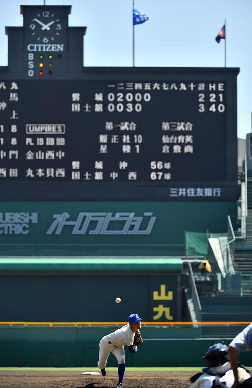 磐城対国士舘　力投する磐城先発の沖（撮影・横山健太）