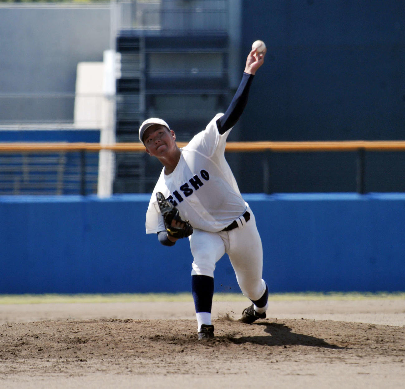 2番手で登板した静岡商・中沢