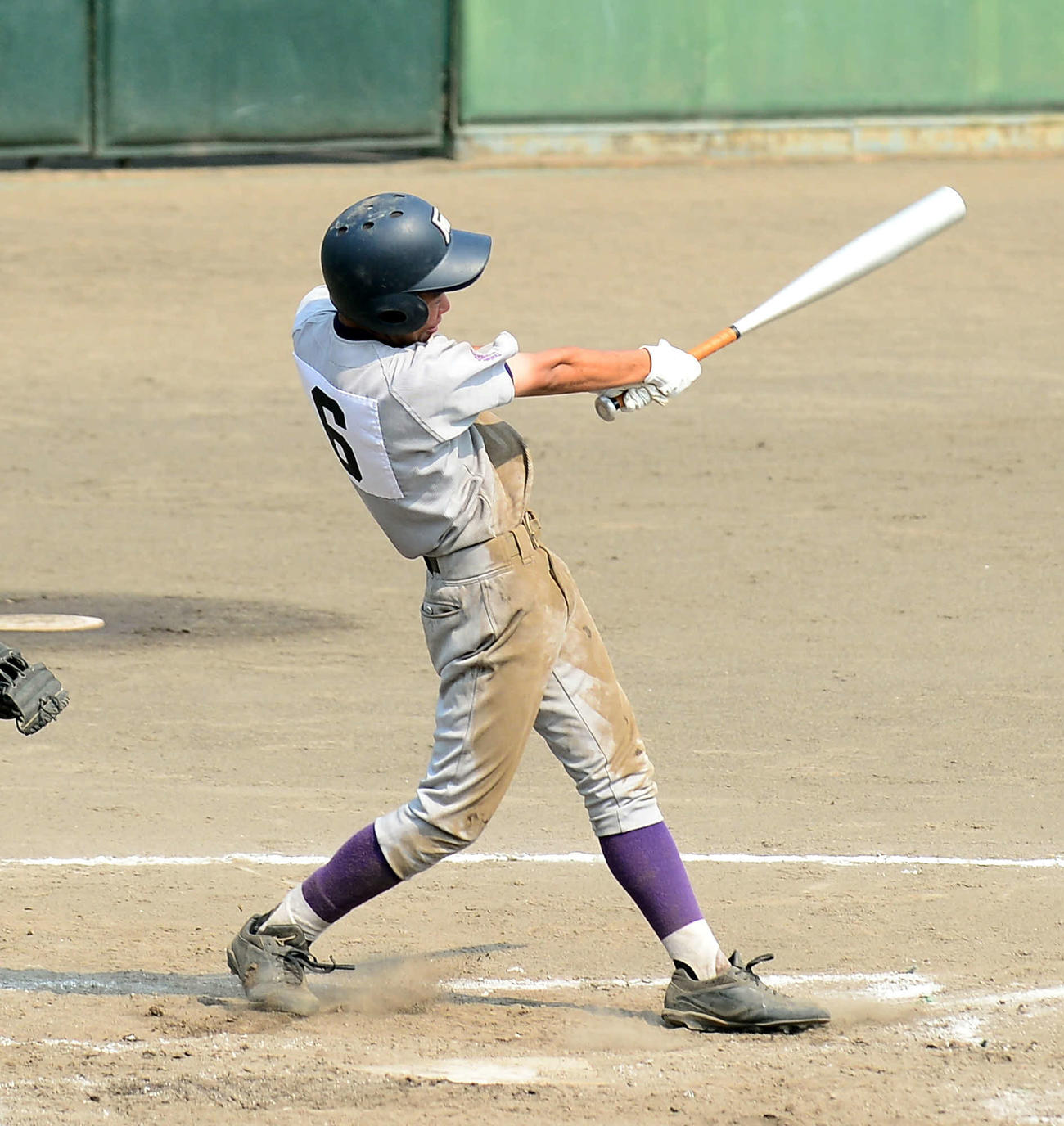9回裏2死三塁、中越えサヨナラ打を放つ富士宮西・佐野遥