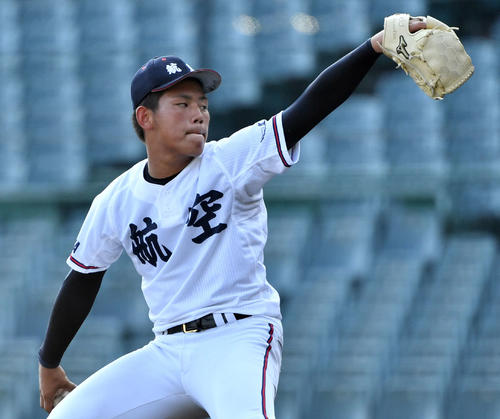日本航空石川は両エース力投も及ばず、暴投が決勝点 - 高校野球 : 日刊