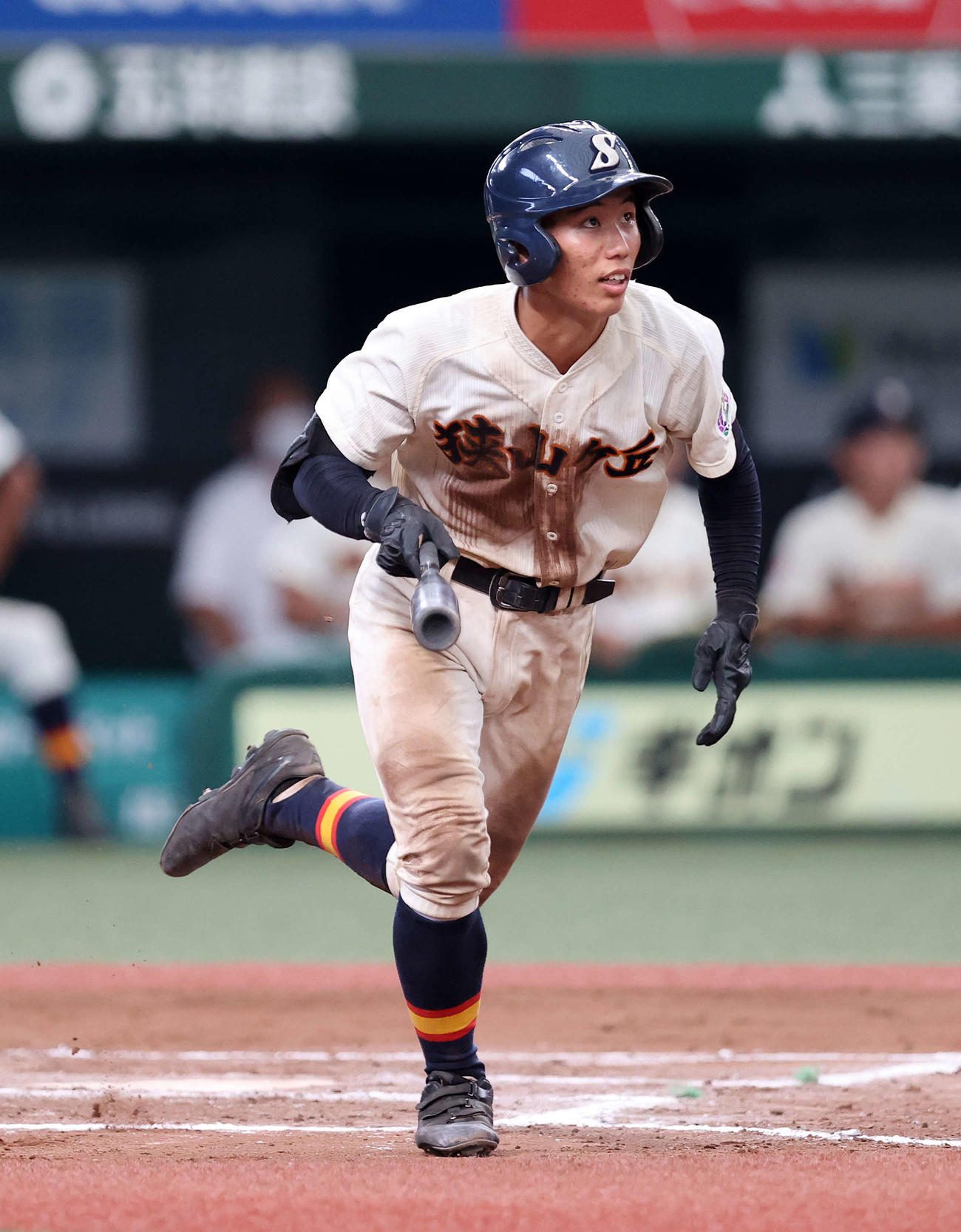 狭山ケ丘対正智深谷　7回表狭山ケ丘無死、平賀は右越え本塁打を放つ（撮影・鈴木正人）