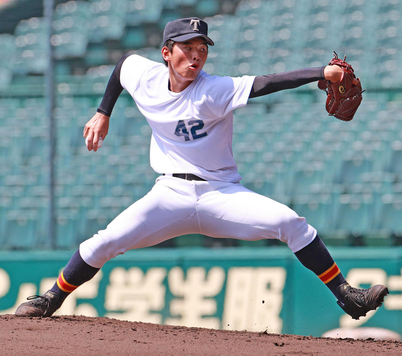 プロ志望高校生合同練習会　登板する帝京五・片山維投手（撮影・清水貴仁）