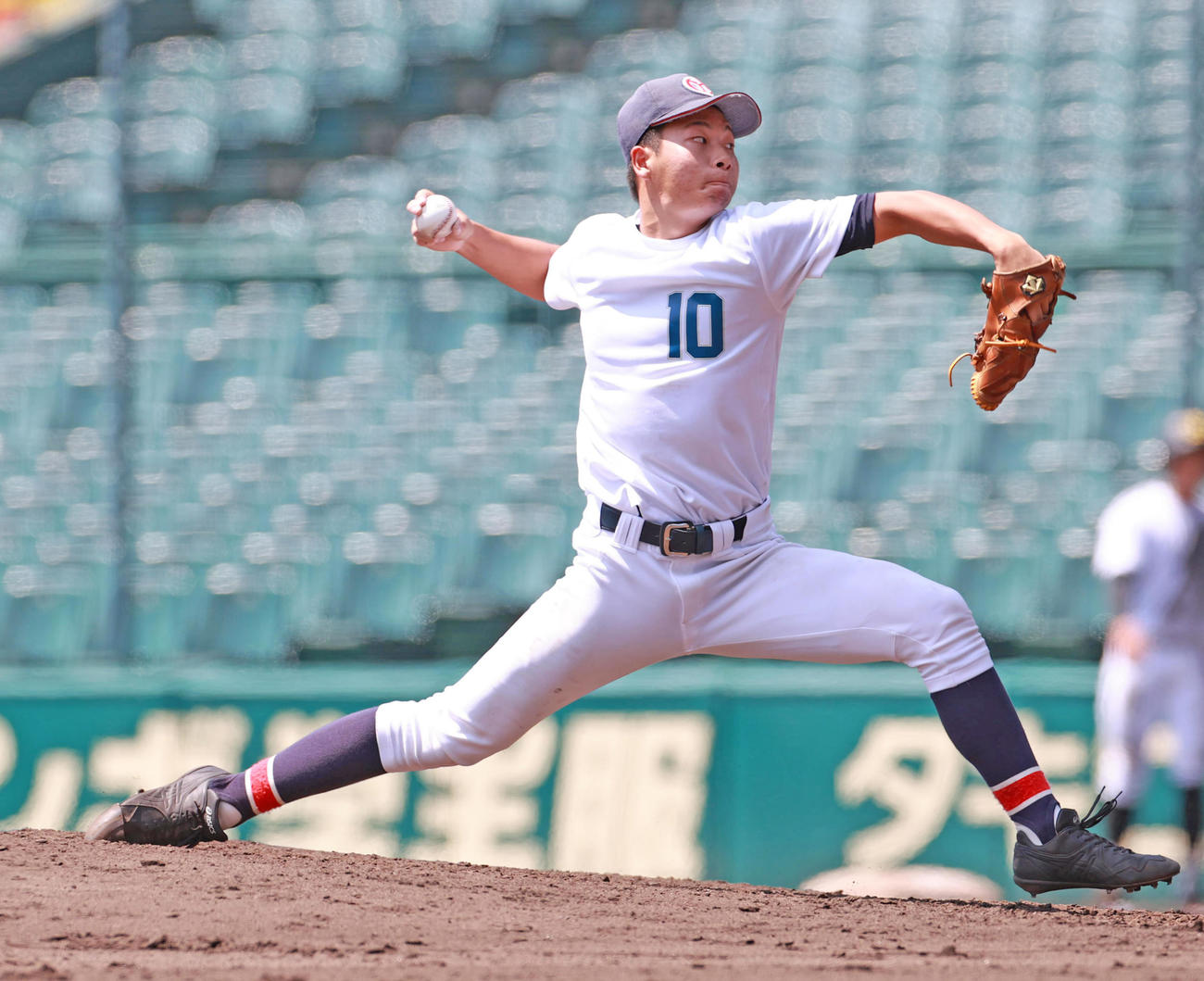 プロ志望高校生合同練習会　登板する遊学館・高田竜星投手（撮影・清水貴仁）