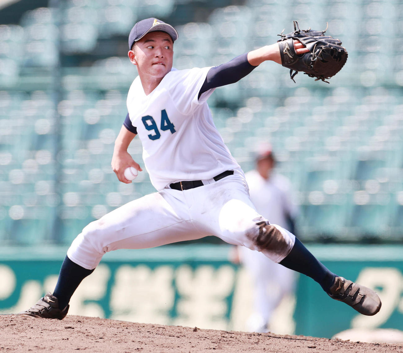 プロ志望高校生合同練習会　登板する神村学園・桑原秀侍投手（撮影・清水貴仁）