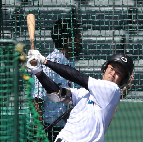 城島健司氏「想像以上の選手いた」プロ志望球児視察 - 高校野球写真