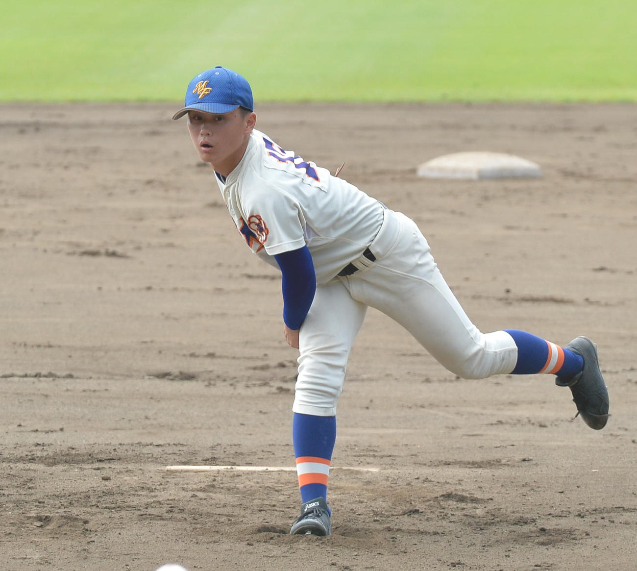 盛岡農対盛岡大付　先発した盛岡大付・遠藤（撮影・佐藤究）　