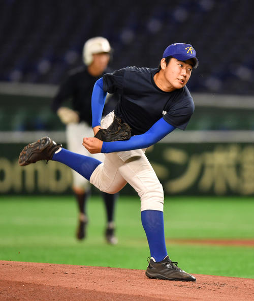 シート打撃に登板する狛江・武内（撮影・柴田隆二）