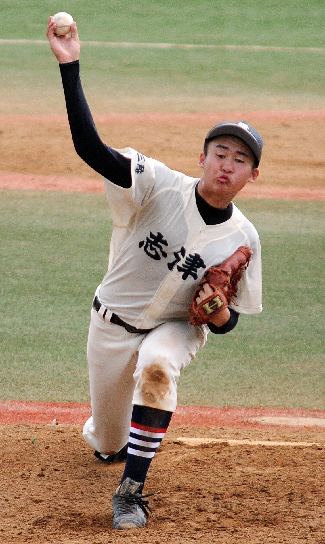 村田・柴田農林対志津川・涌谷　志津川・涌谷の久保田は6回を3安打2失点