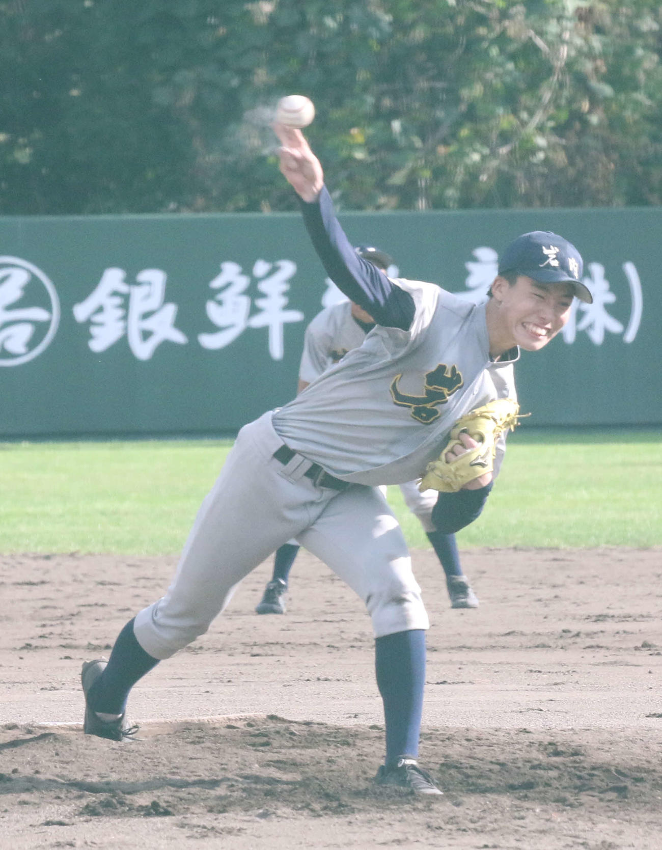 寿都対岩内　公式戦初完投勝利を挙げた岩内の島谷（撮影・浅水友輝）